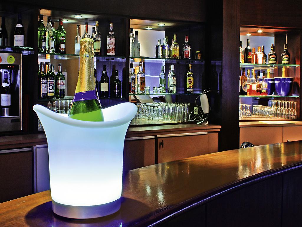 Mercure Chambery Centre Ресторант снимка
